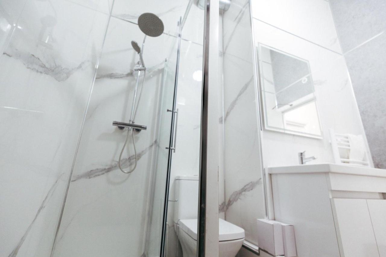Stylish Comfort In London Finchley Dış mekan fotoğraf
